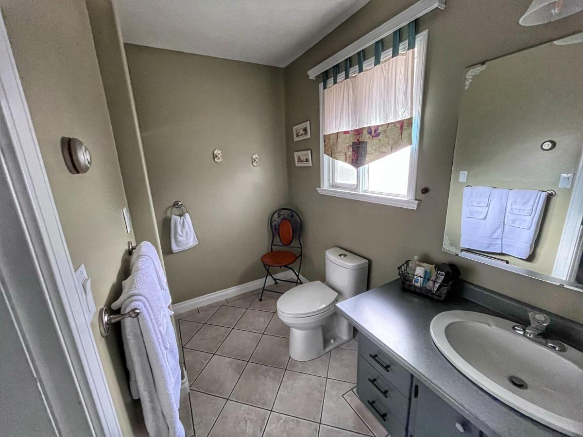 Sunny Shuswap B&B Chase Ngoại thất bức ảnh